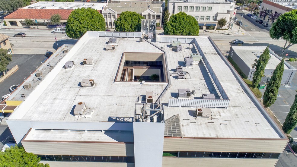 More Photos Of 20 E Foothill Blvd, Arcadia Office For Sale