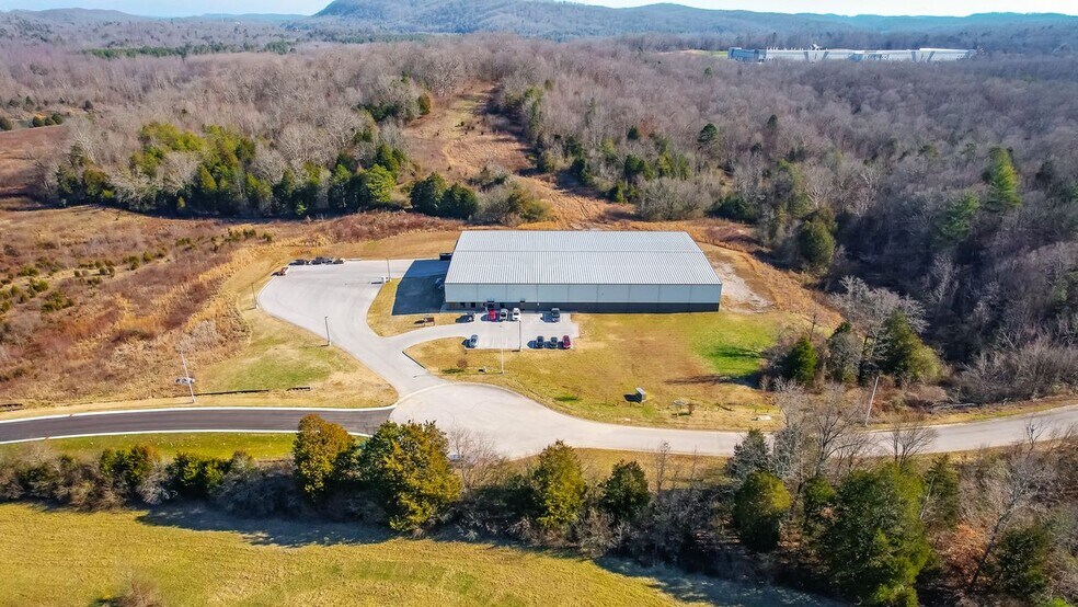 More Photos Of 490 Sam Rayburn Pky, Lenoir City Manufacturing For Lease