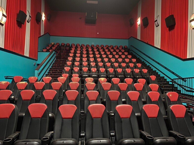 More Photos Of 30500 Al-181, Spanish Fort Movie Theatre For Sale