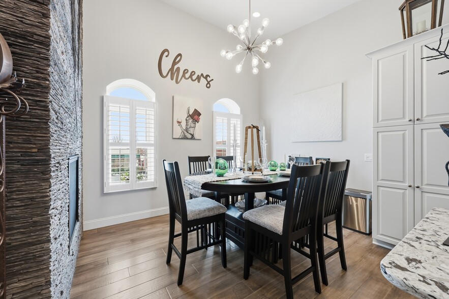 More Photos Of 219 S Sandusky Ave, Bucyrus Storefront Retail Residential For Sale