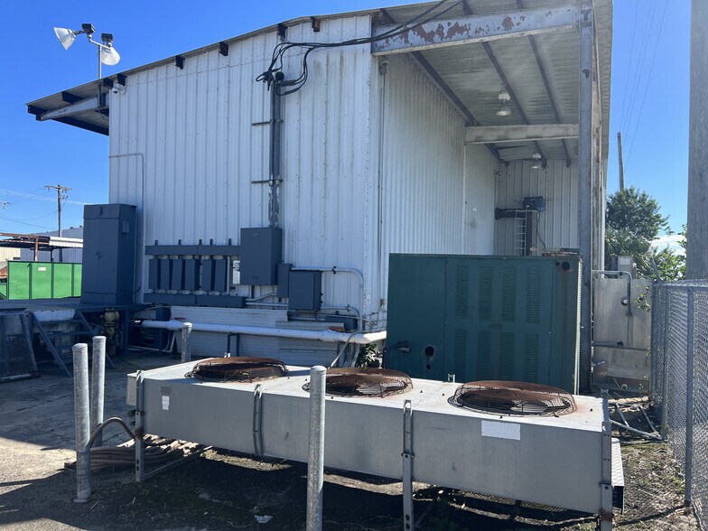 More Photos Of 1008 Railroad St, Belle Glade Specialty For Sale