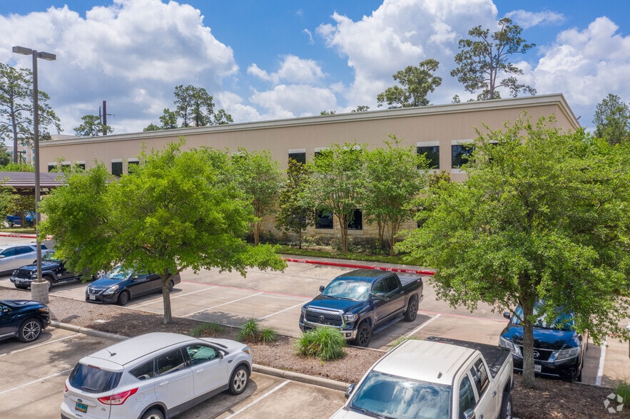 More Photos Of 9191 Pinecroft Dr, The Woodlands Medical For Lease