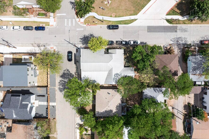 More Photos Of 78 San Marcos St, Austin Office Residential For Lease