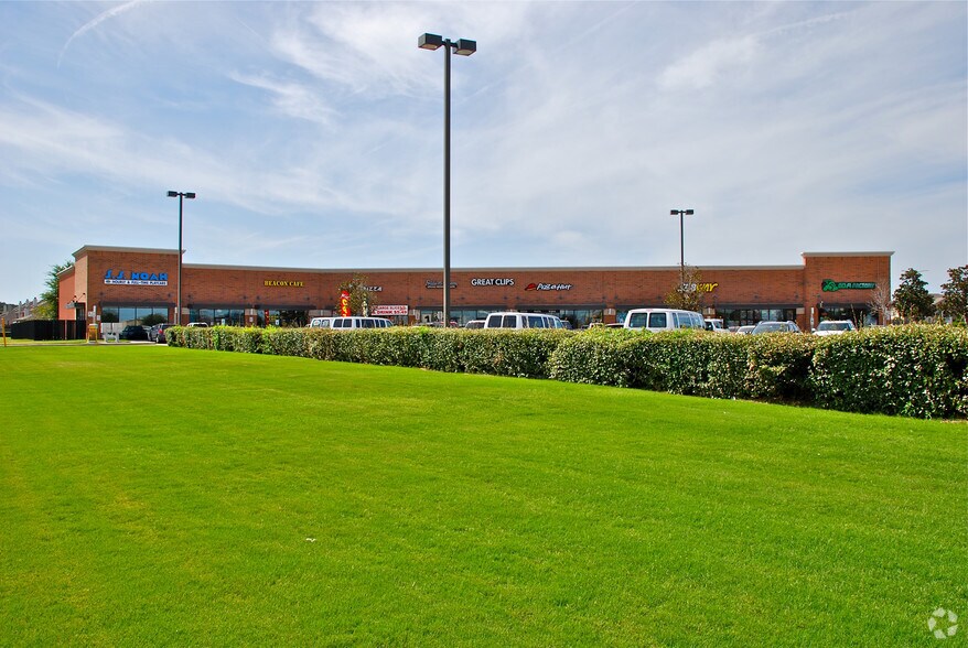 More Photos Of 4516 Golden Triangle Blvd, Keller Freestanding For Sale