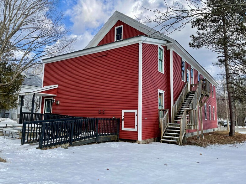 More Photos Of 12 Church Rd, Readfield Flex For Sale