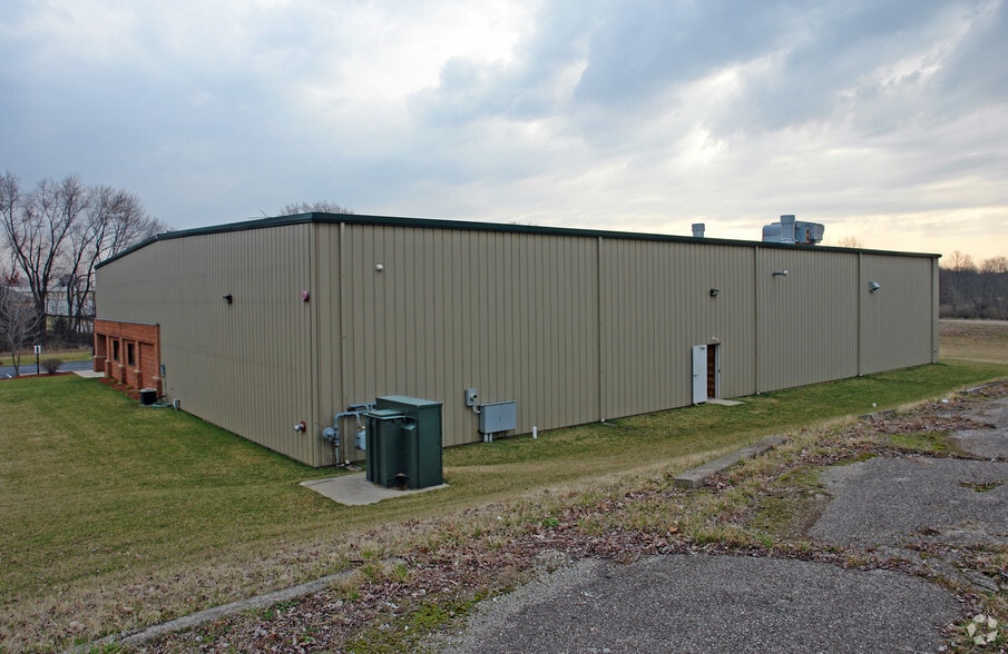 More Photos Of 1427 Bellbrook Ave, Xenia Warehouse For Lease