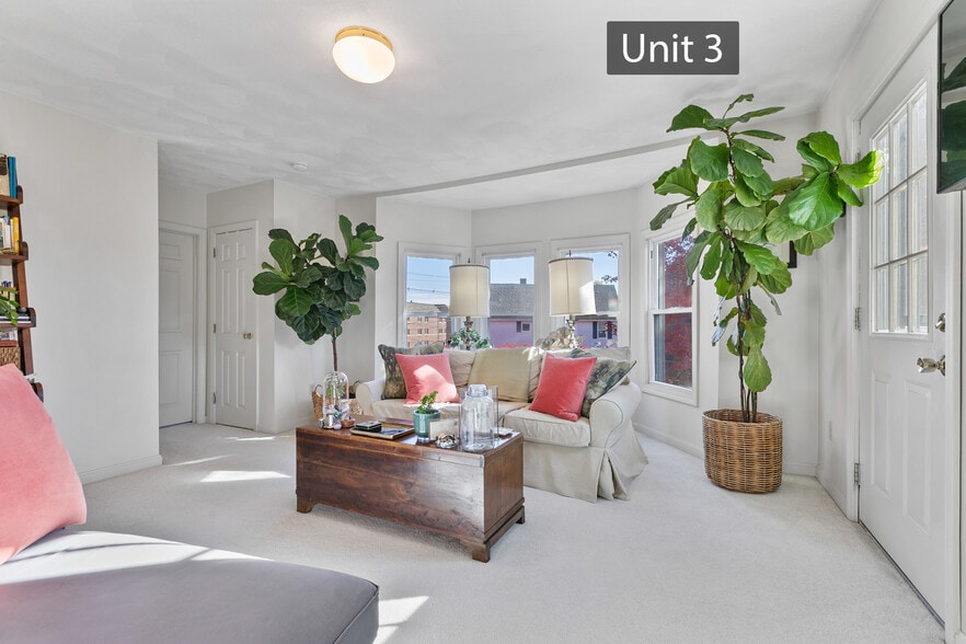 More Photos Of 846 Main St, Woburn Apartments For Sale