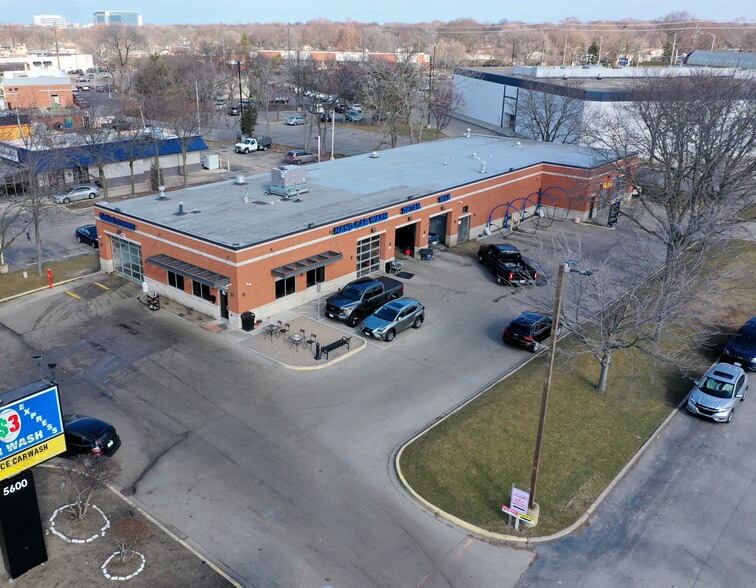 Primary Photo Of 5600 New Wilke Rd, Rolling Meadows Carwash For Sale