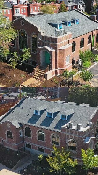 Primary Photo Of 1034 S Kingshighway Blvd, Saint Louis Office For Sale