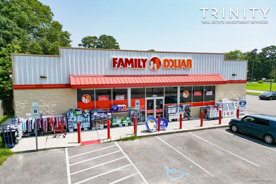 Primary Photo Of 404 W Main St, Beulaville Freestanding For Sale