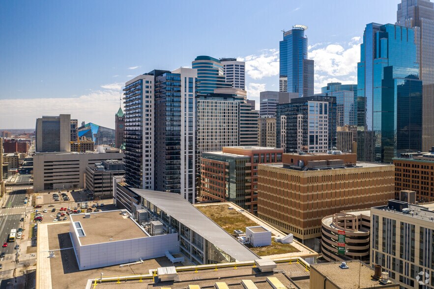 More Photos Of 365 Nicollet Mall, Minneapolis Apartments For Sale