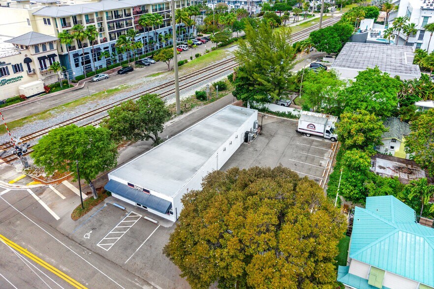 More Photos Of 301 NE 1st St, Delray Beach Freestanding For Sale