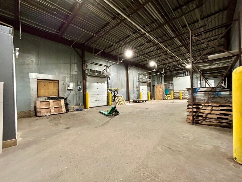 More Photos Of 1560 S Delaware Dr, Mount Bethel Food Processing For Sale