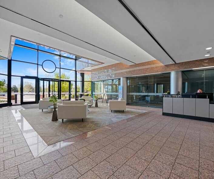 More Photos Of 1750 E Golf Rd, Schaumburg Office For Lease