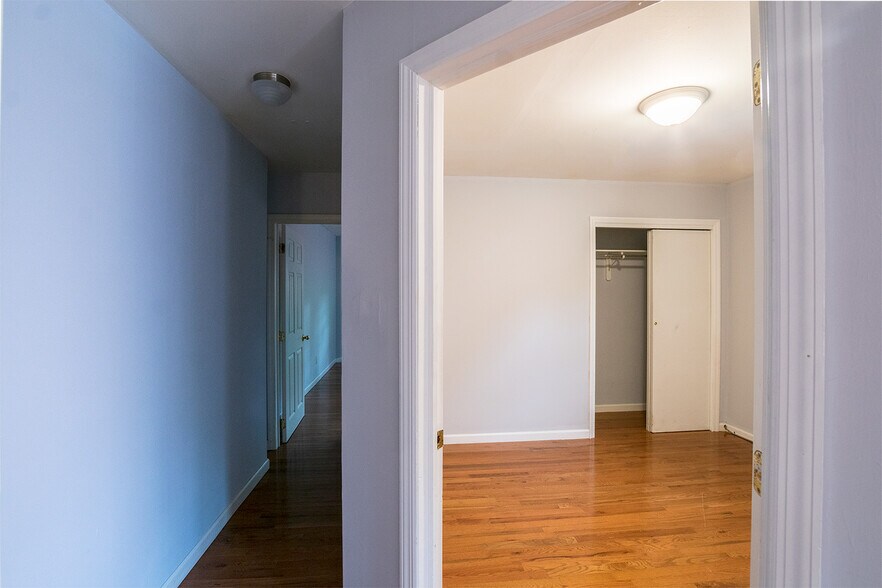 More Photos Of 2115 N 63rd St, Philadelphia Apartments For Sale