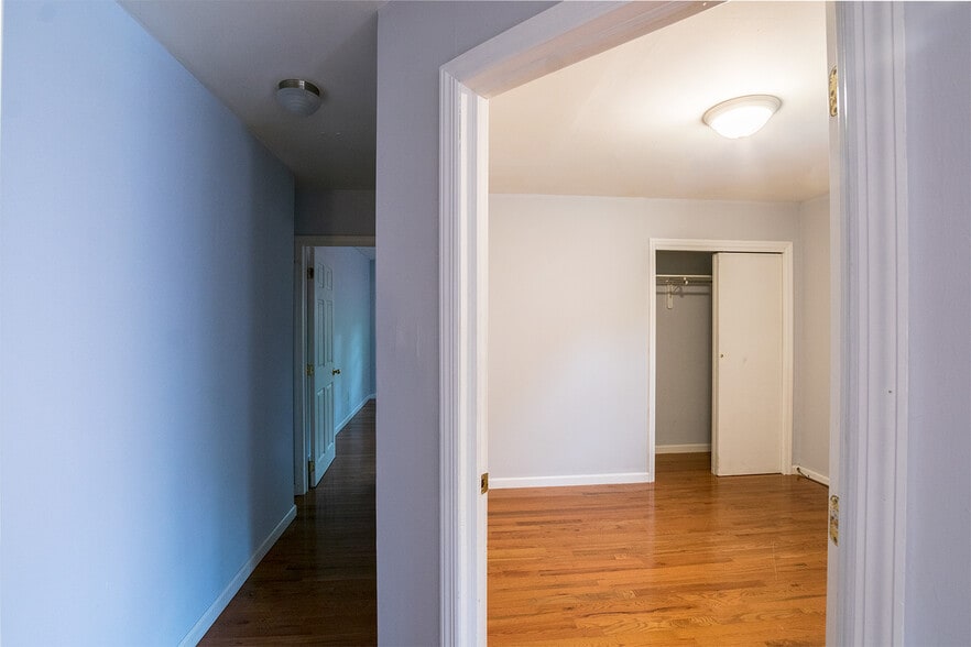 More Photos Of 2115 N 63rd St, Philadelphia Apartments For Sale