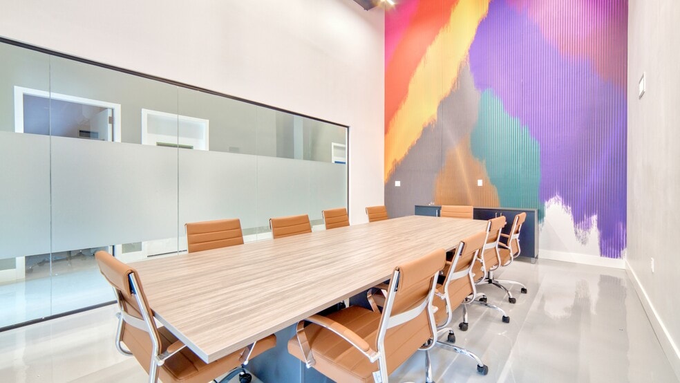 More Photos Of 15 Atlantic Ave, Lynbrook Loft Creative Space For Lease