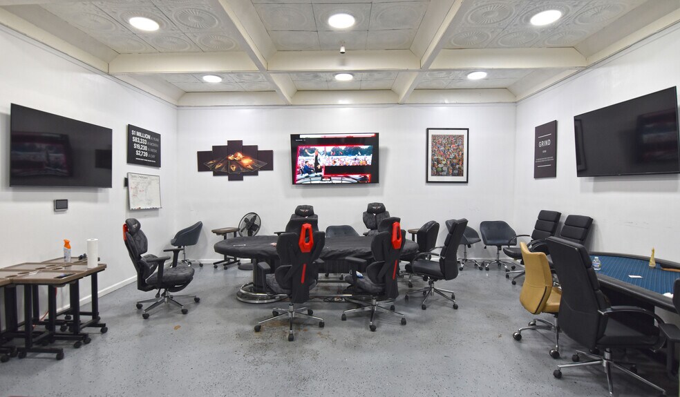 More Photos Of 221-245 Blanton Ave, Nashville Warehouse For Lease