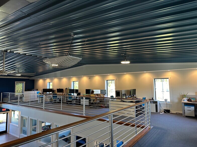 More Photos Of 310 Greenfield Dr, Newport Warehouse For Sale