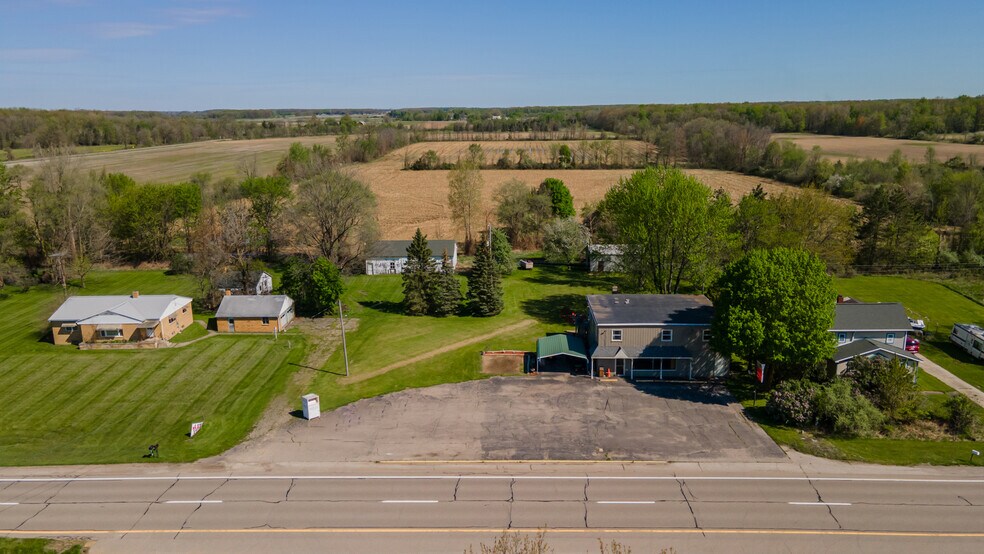 More Photos Of 11424 W Corunna Rd, Lennon Storefront Retail Residential For Sale