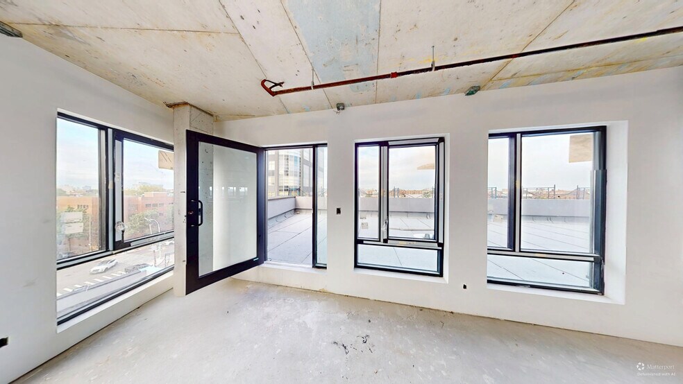 More Photos Of 815 Kings Hwy, Brooklyn Office For Lease