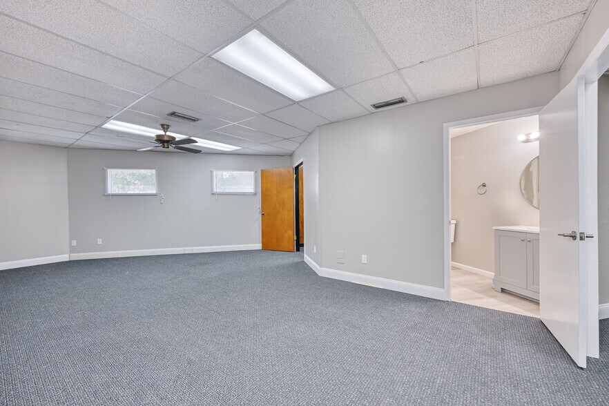 More Photos Of 5858 St Augustine Rd, Jacksonville Freestanding For Lease