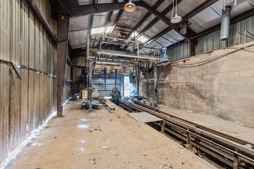 More Photos Of 4630 Augusta Rd, Greenville Auto Repair For Sale