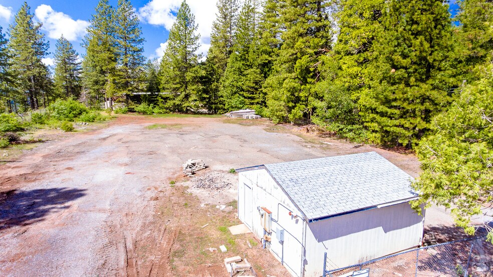 More Photos Of 5060 Pony Express Trl, Camino Industrial For Sale