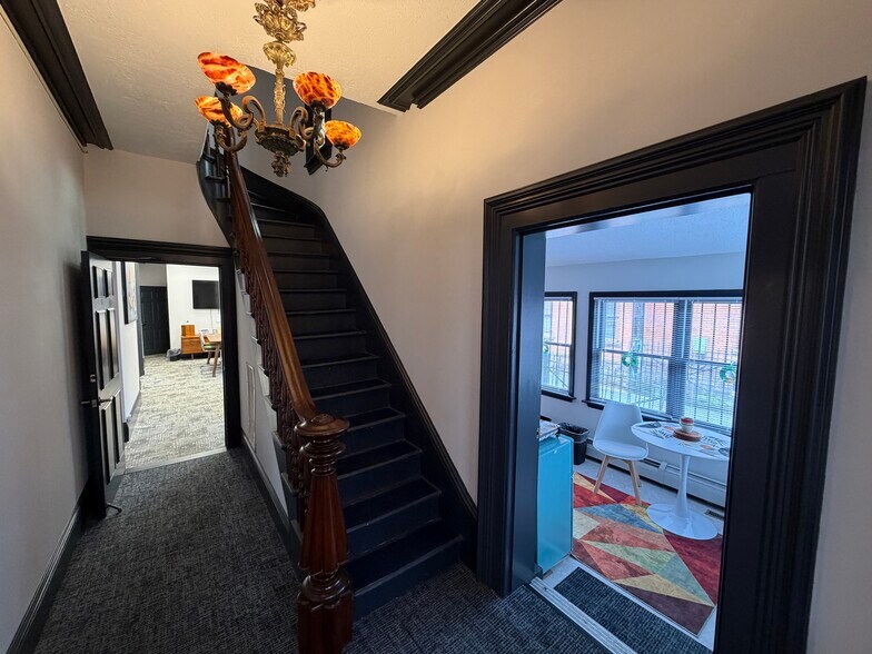 More Photos Of 61 Russ St, Hartford Loft Creative Space For Lease