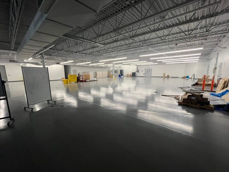 More Photos Of 195 Dupont Dr, Providence Manufacturing For Lease