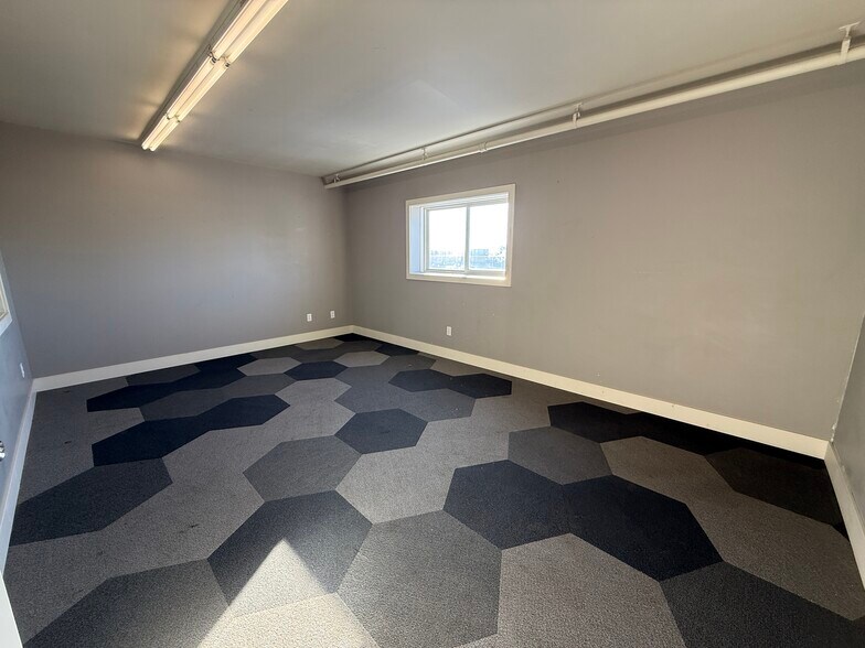 More Photos Of 6817 52 Ave, Red Deer Light Distribution For Lease