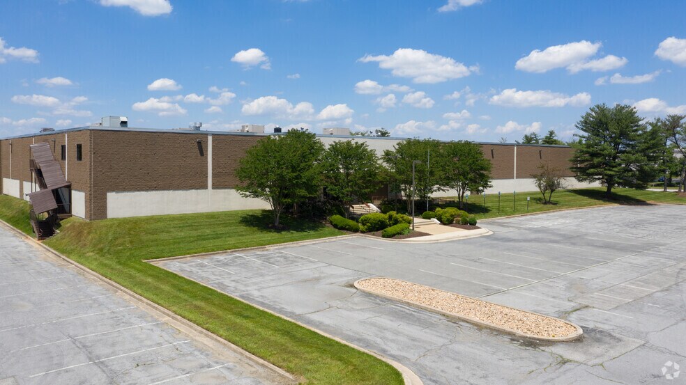 More Photos Of 6720 Baymeadow Dr, Glen Burnie Warehouse For Lease