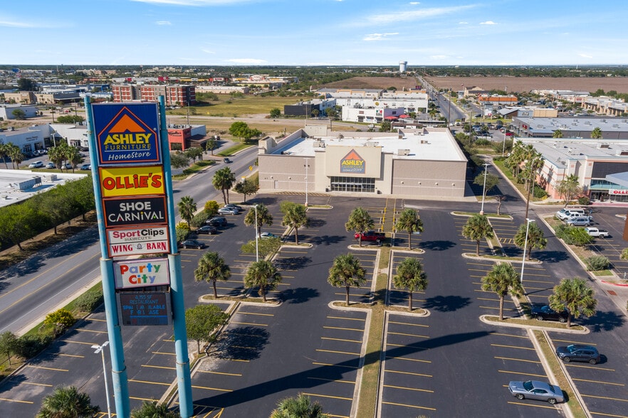 More Photos Of 3000 Pablo Kisel Blvd, Brownsville Unknown For Lease