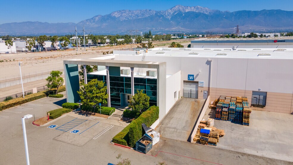 More Photos Of 9570 Santa Anita St, Rancho Cucamonga Warehouse For Lease
