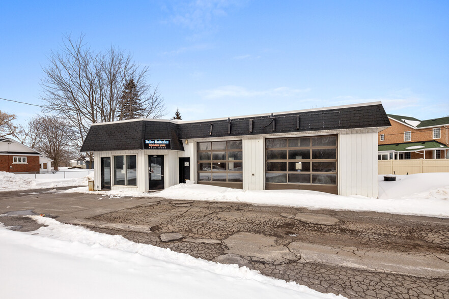 Primary Photo Of 314 River Rd, Ottawa Industrial For Sale