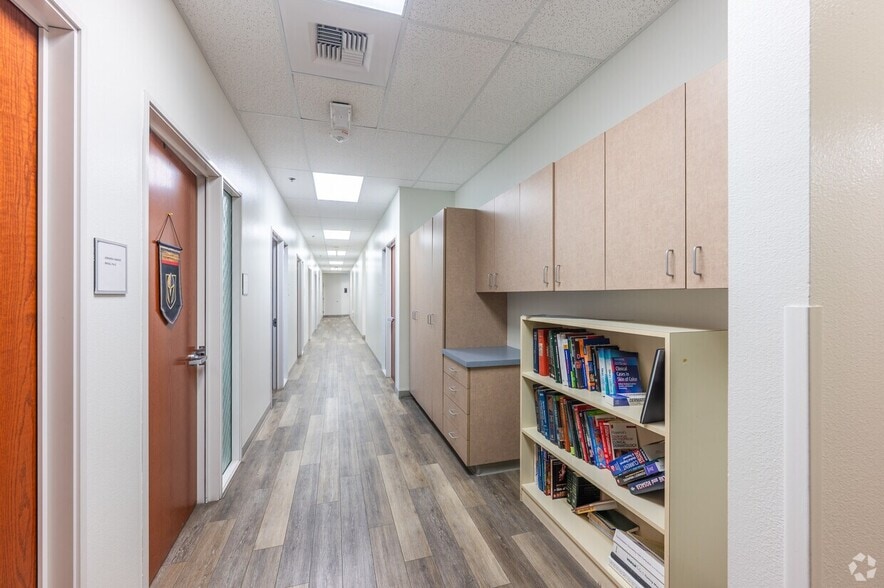 More Photos Of 2410 Fire Mesa St, Las Vegas Office For Sale