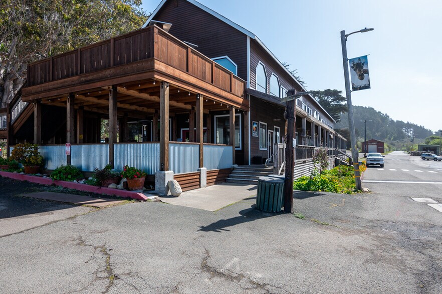 More Photos Of 810 Port Road, Point Arena Restaurant For Sale