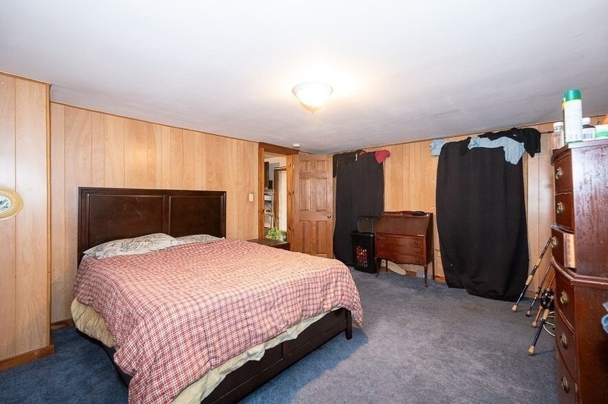 More Photos Of 9-11 Maple St, Spencer Multifamily For Sale