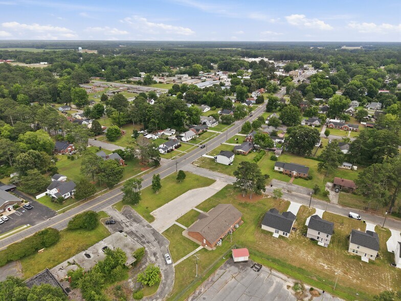 More Photos Of 501 N Main St, Robersonville Office For Sale