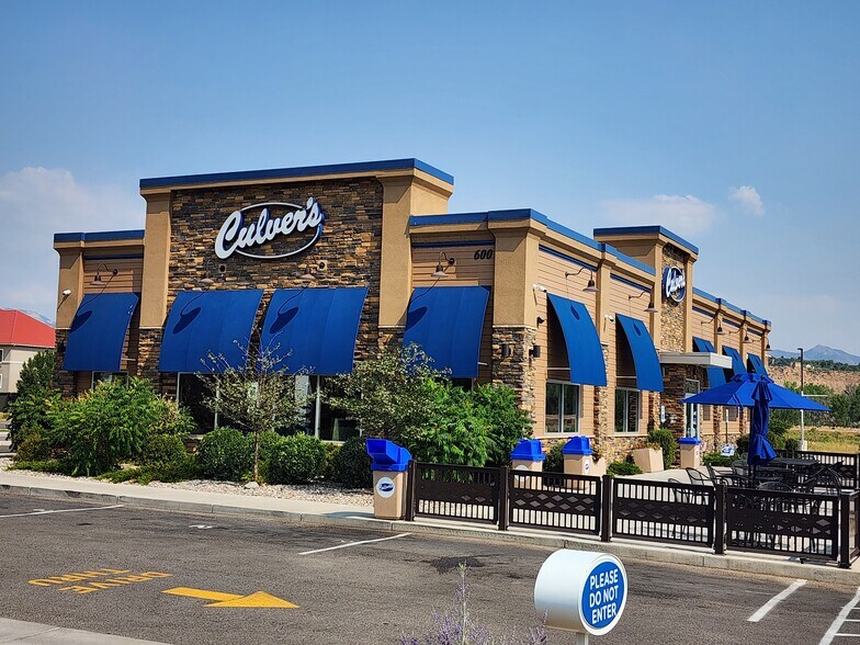 Primary Photo Of 600 Airport Rd, Rifle General Retail For Sale