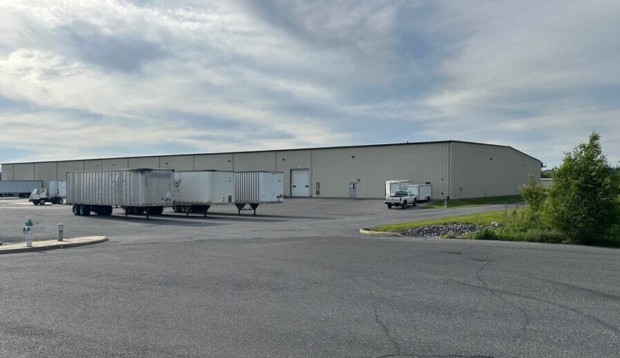 Primary Photo Of 561 Belle, Harrisonburg Warehouse For Lease