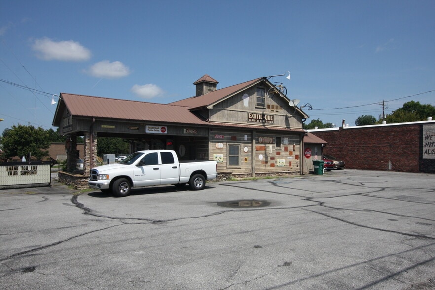 Primary Photo Of 103 W Elm St, Rockmart General Retail For Sale