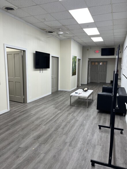 More Photos Of 6978 Main St, Lithonia Storefront Retail Office For Sale