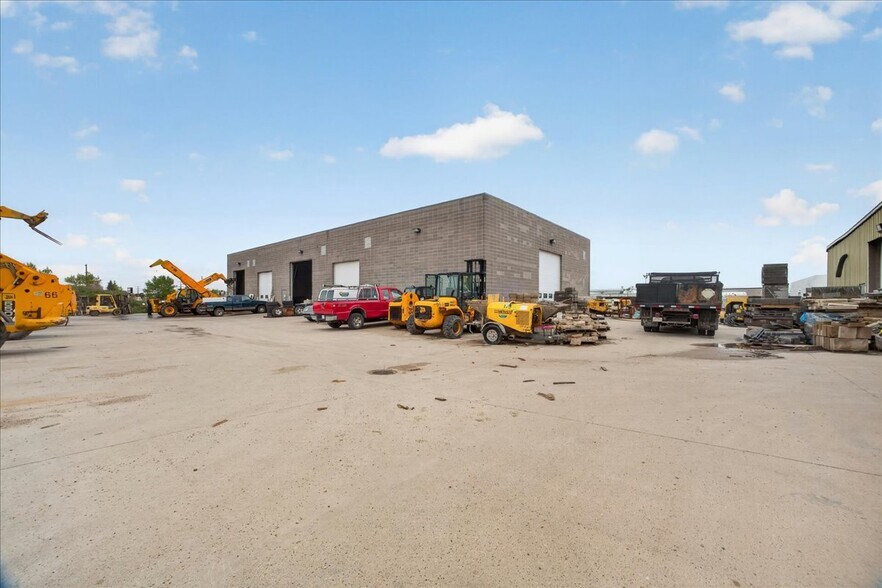 More Photos Of , Edmonton Unknown For Sale