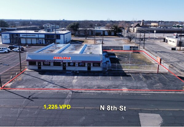 More Photos Of 711 N 8th St, Killeen Daycare Center For Lease