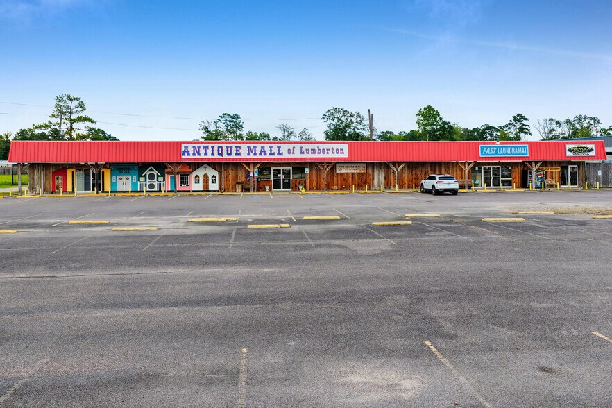 More Photos Of 1171 S Main St, Lumberton Unknown For Lease