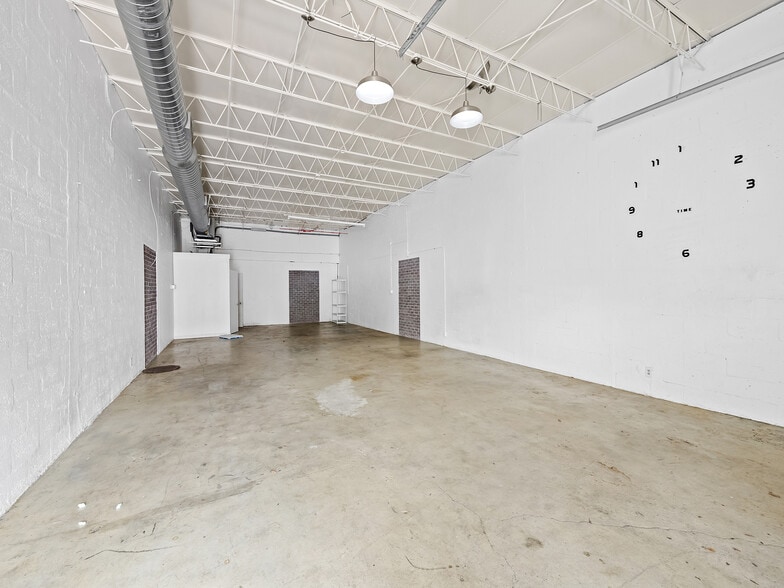 More Photos Of 201-207 SW 5th St, Fort Lauderdale Light Manufacturing For Lease