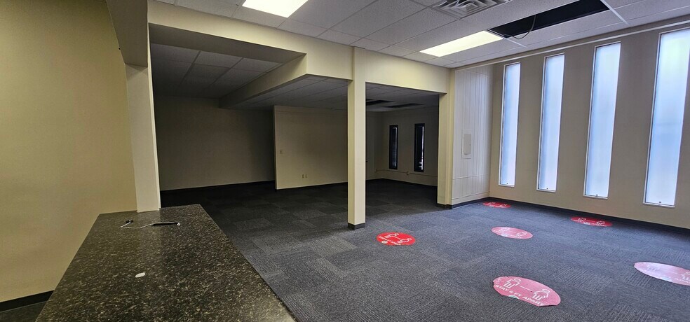 More Photos Of 5255-5261 Hohman Ave, Hammond Office For Lease