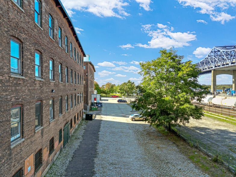 More Photos Of 28 Anawan St, Fall River Manufacturing For Sale