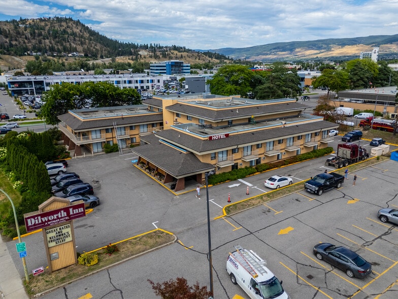 More Photos Of 1755 Dilworth Dr, Kelowna Hotel For Sale
